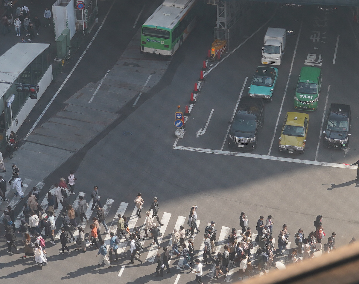 ビックカメラ渋谷東口店のエレベーターから見た下の交差点.2019年11月2日(C)SHUN ONLINE
