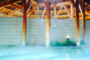 箱根の温泉で朝風呂