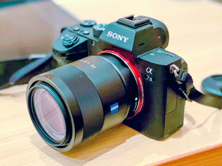 ZEISS（ツァイス）の単焦点レンズ「ソニー SONY 単焦点レンズ Sonnar T* FE 55mm F1.8 ZA Eマウント35mmフルサイズ対応 SEL55F18Z」