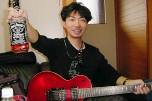SHUN（樺澤俊悟）with Guitar